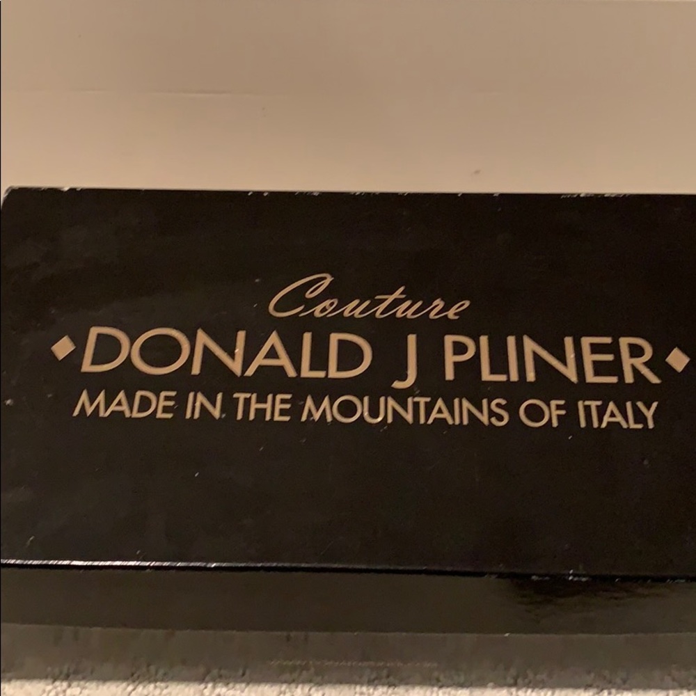 Donald J Pliner Nestor heel.